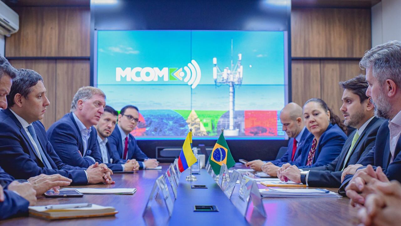 El ministro Mauricio Lizcano informó que Colombia y Brasil firmarán convenio para conectar al Amazonas con Internet de fibra óptica