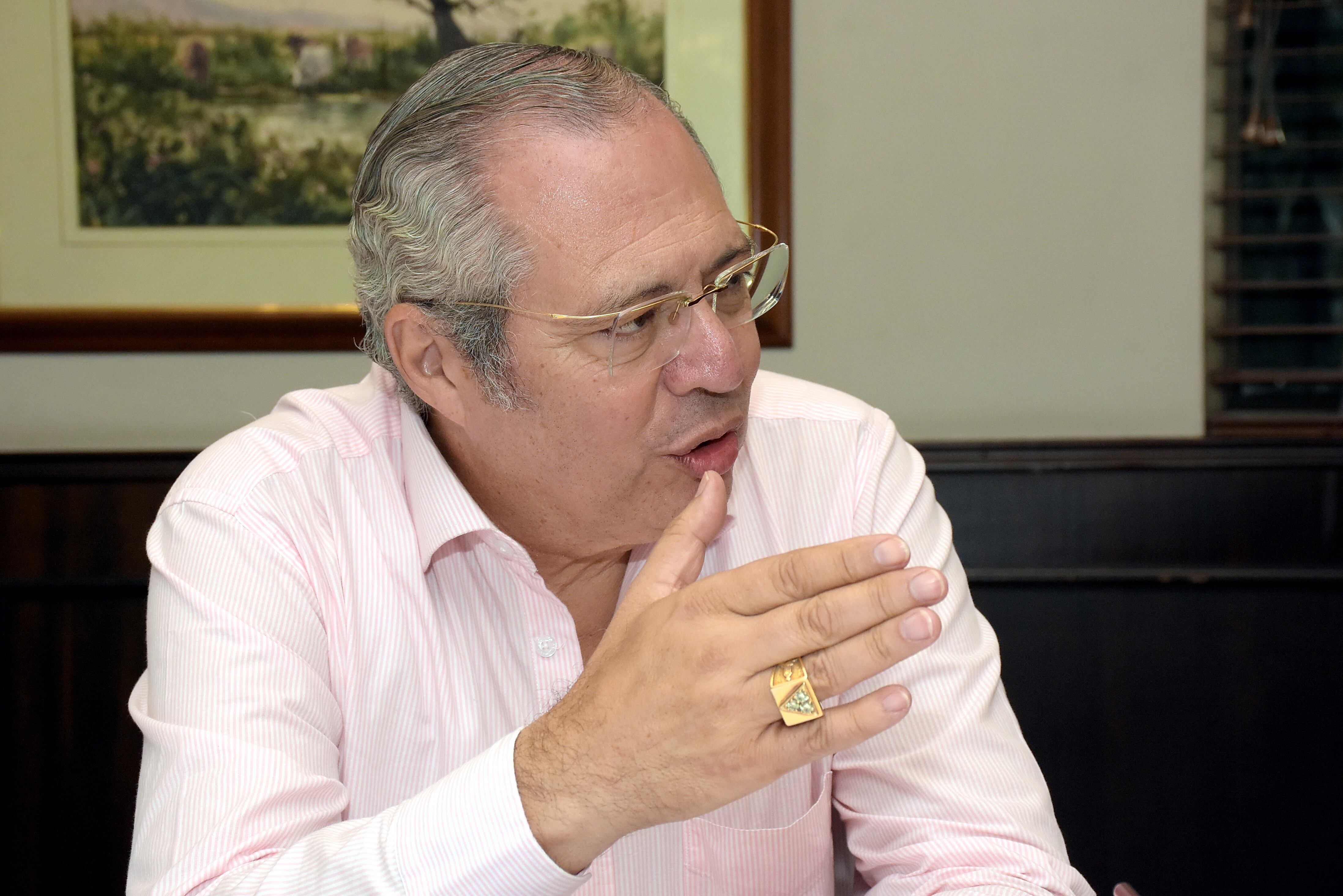 Entrevista Iván Name Presidente del Senado