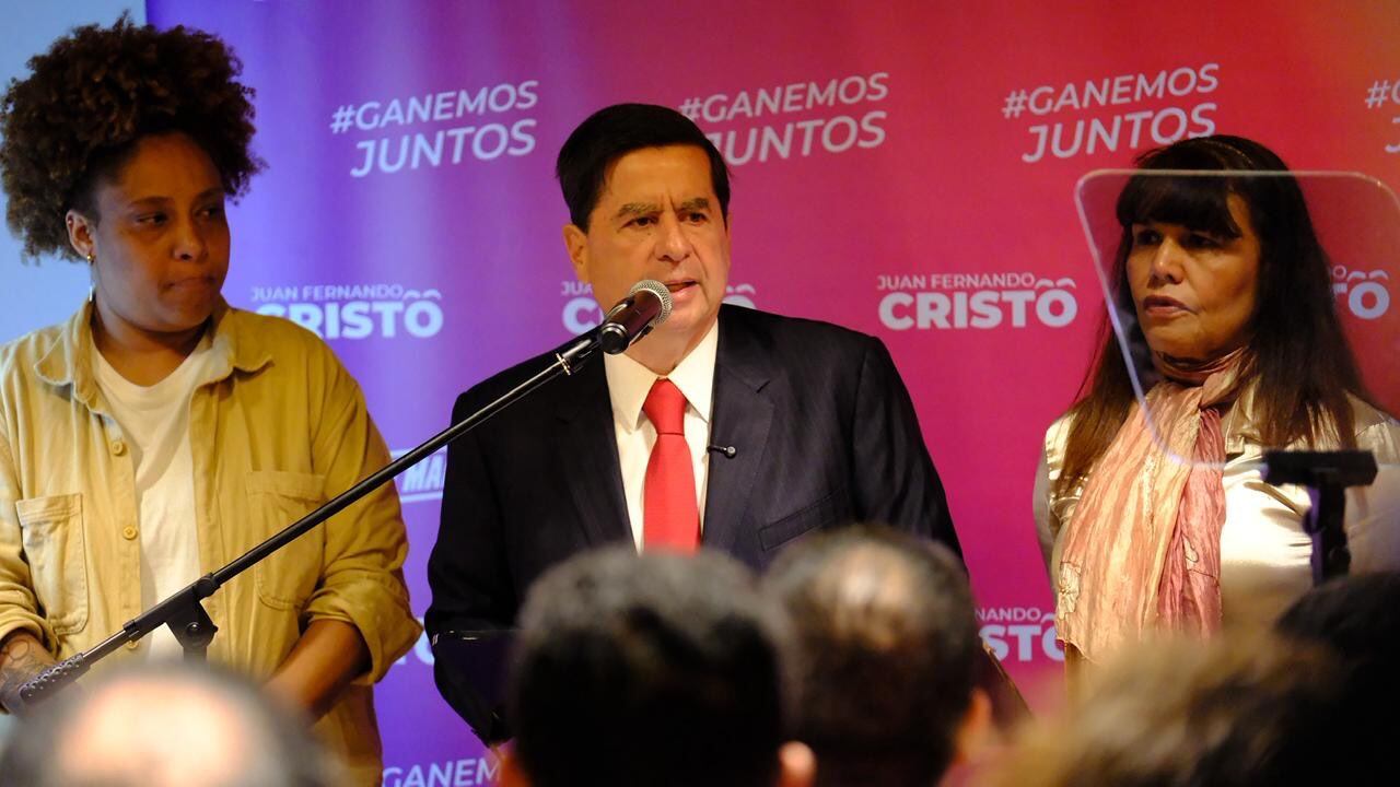 Juan Fernando Cristo oficializó su candidatura.