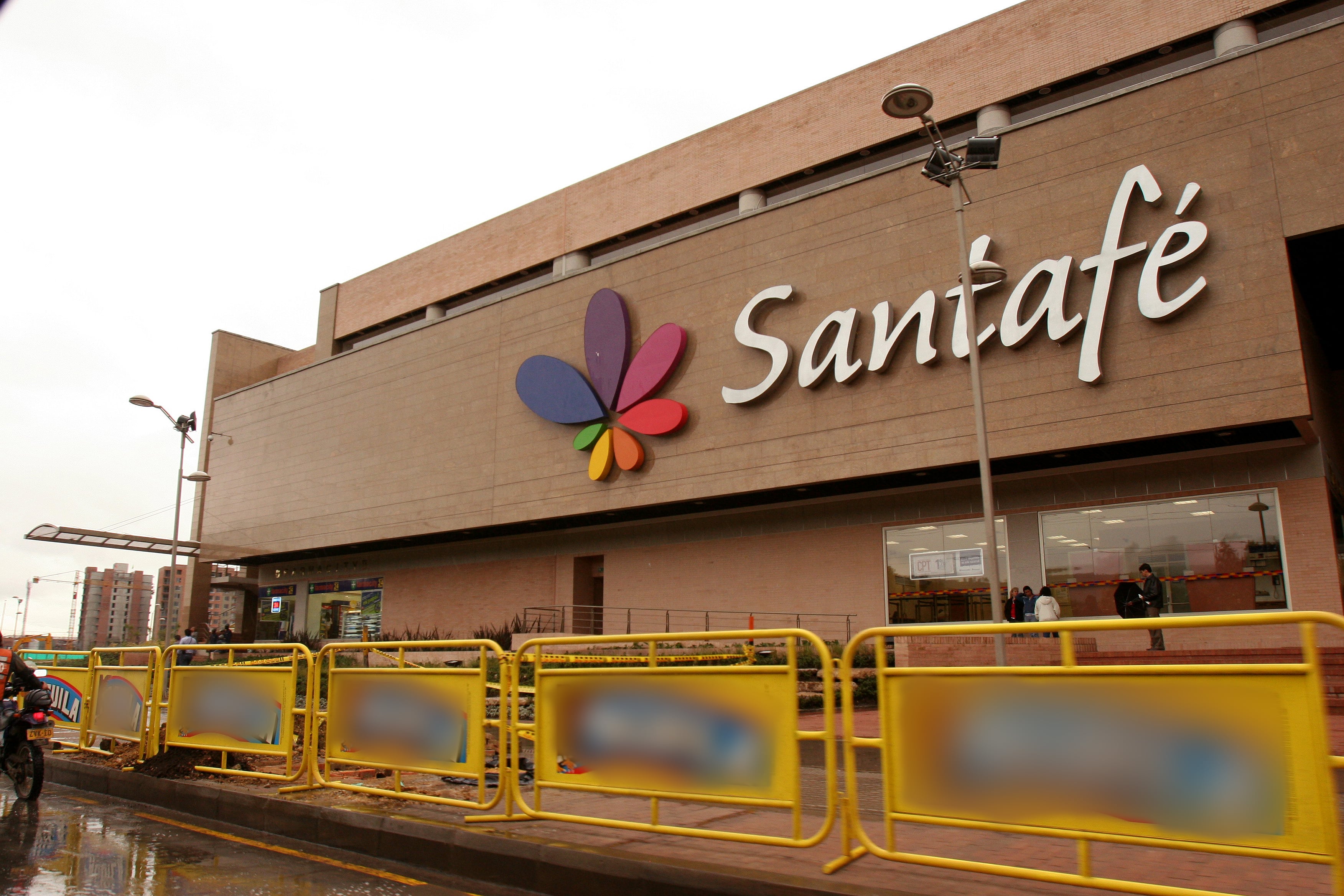 CENTRO COMERCIAL SANTAFÉ