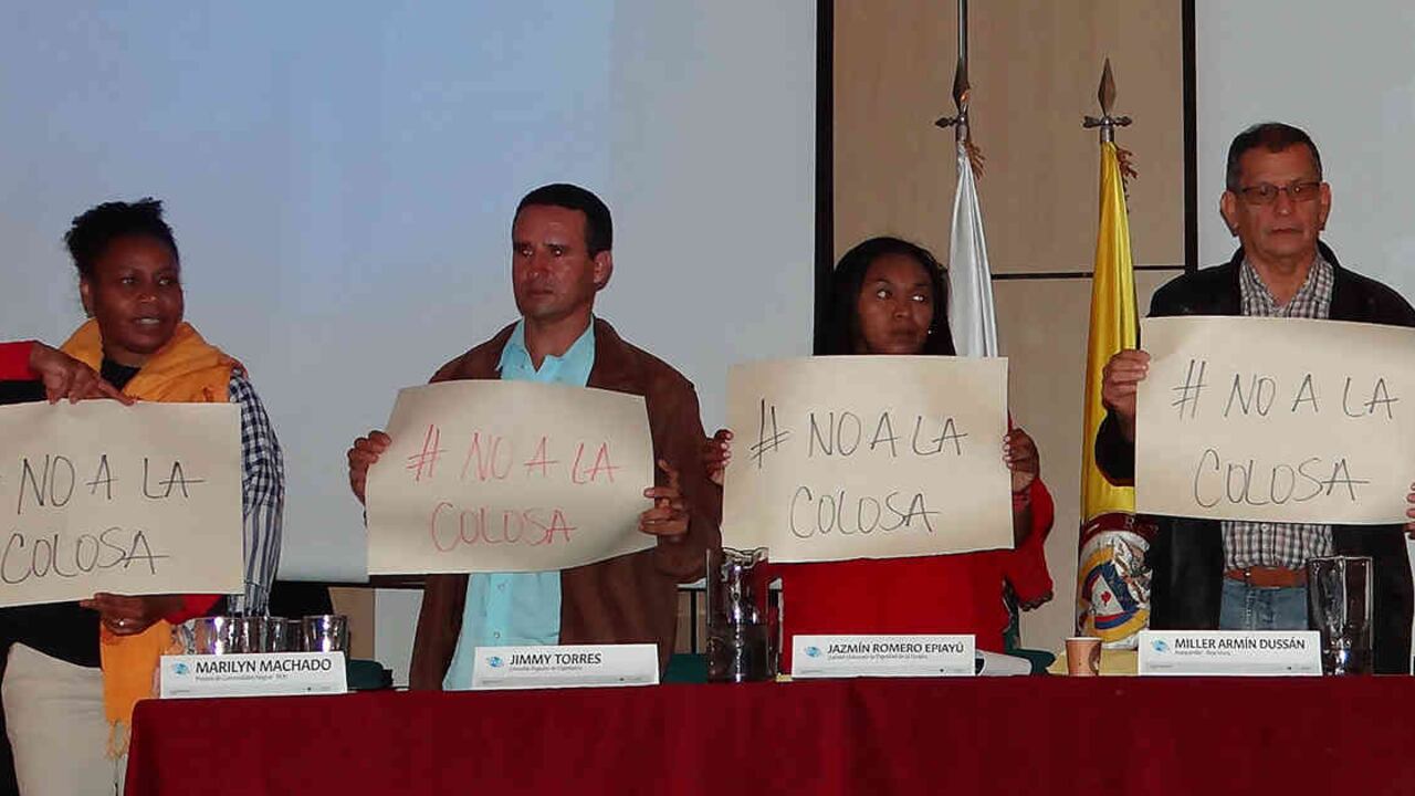 En el evento los participantes protestaron contra el proyecto minero La Colosa en Tolima.