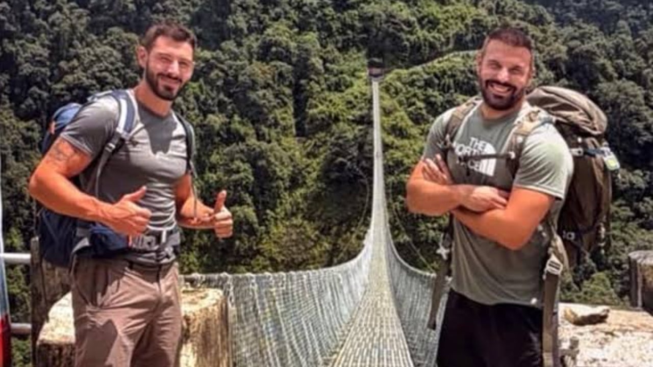 Dos turistas quedaron atrapados en Nepal tras un deslizamiento.