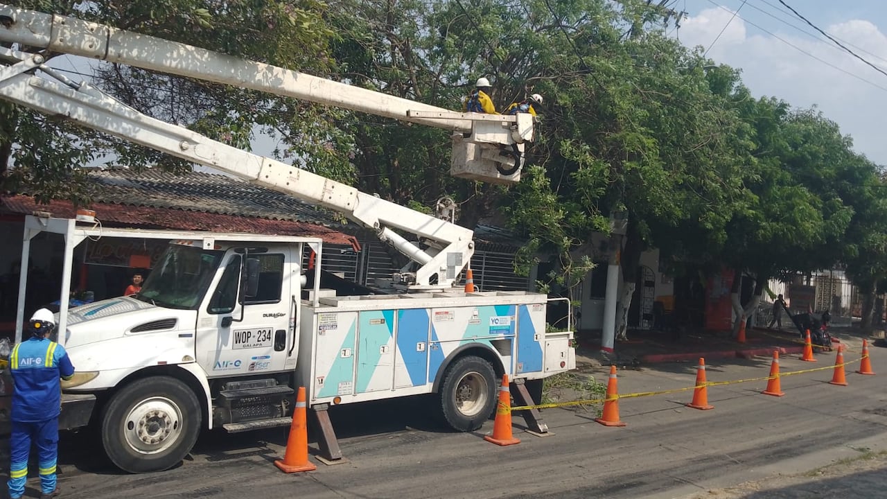 Labores de la empresa Air-e.