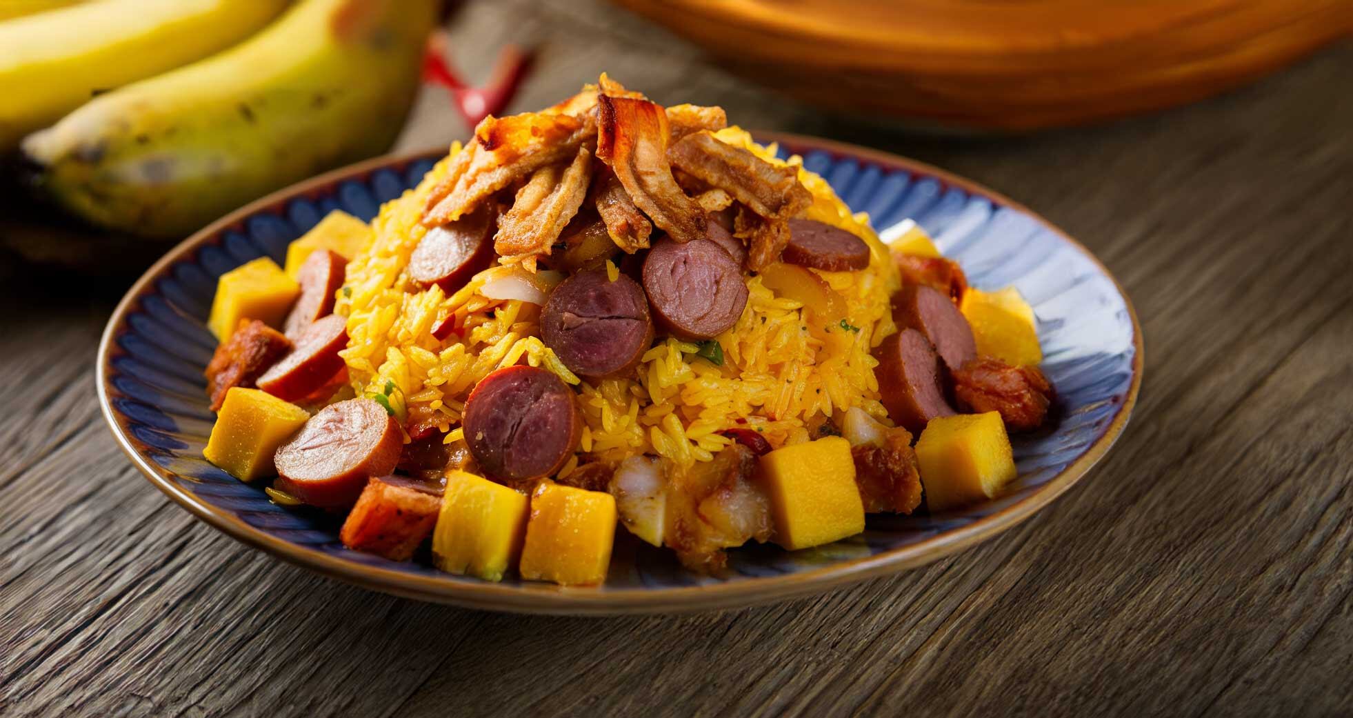 La receta, que en los últimos años se viene apoderando de las calles del país se ha popularizado como una de las favoritas de los colombianos.