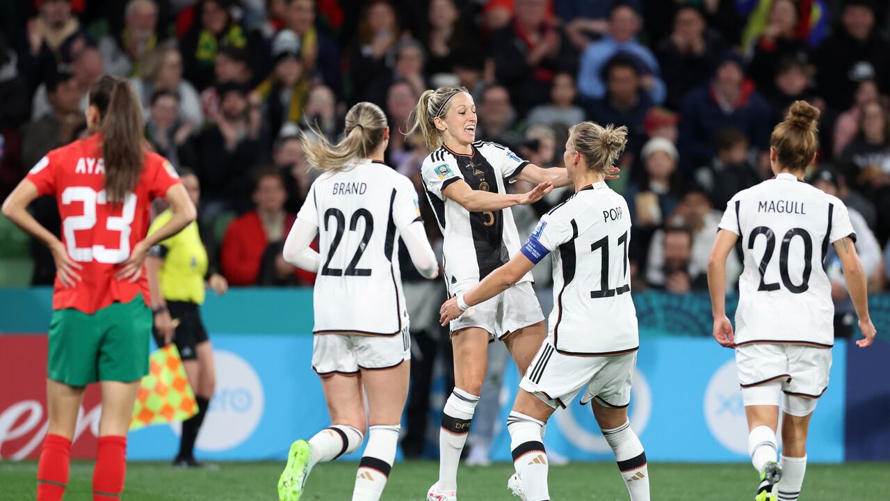Las alemanas enfrentan a la Selección Colombia este domingo.