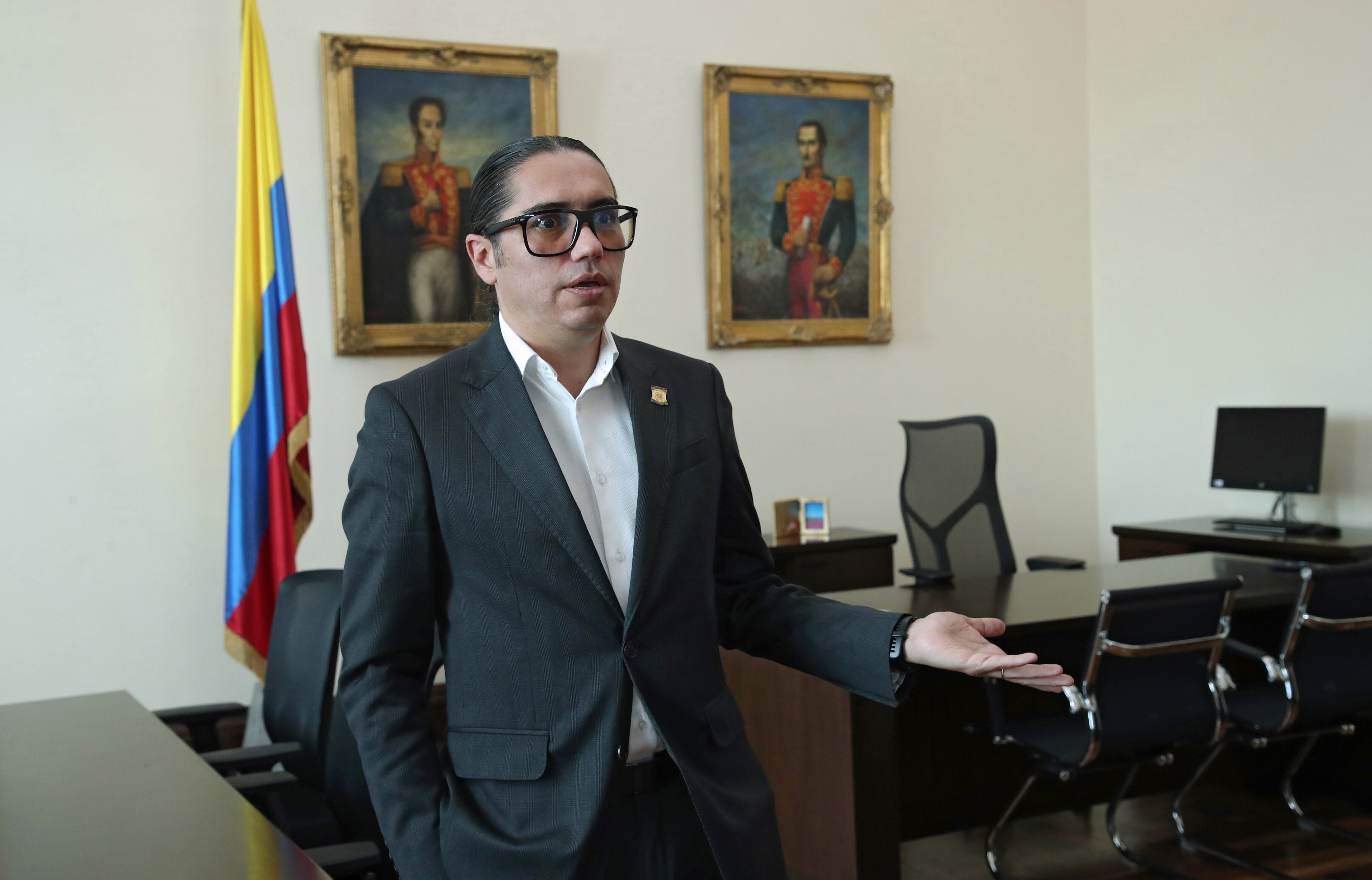 Juan Sebastián Gómez Gonzáles
Representante a la Cámara por el Nuevo Liberalismo  vicepresidente de la Cámara de Representantes
Bogota julio 30 del 2025