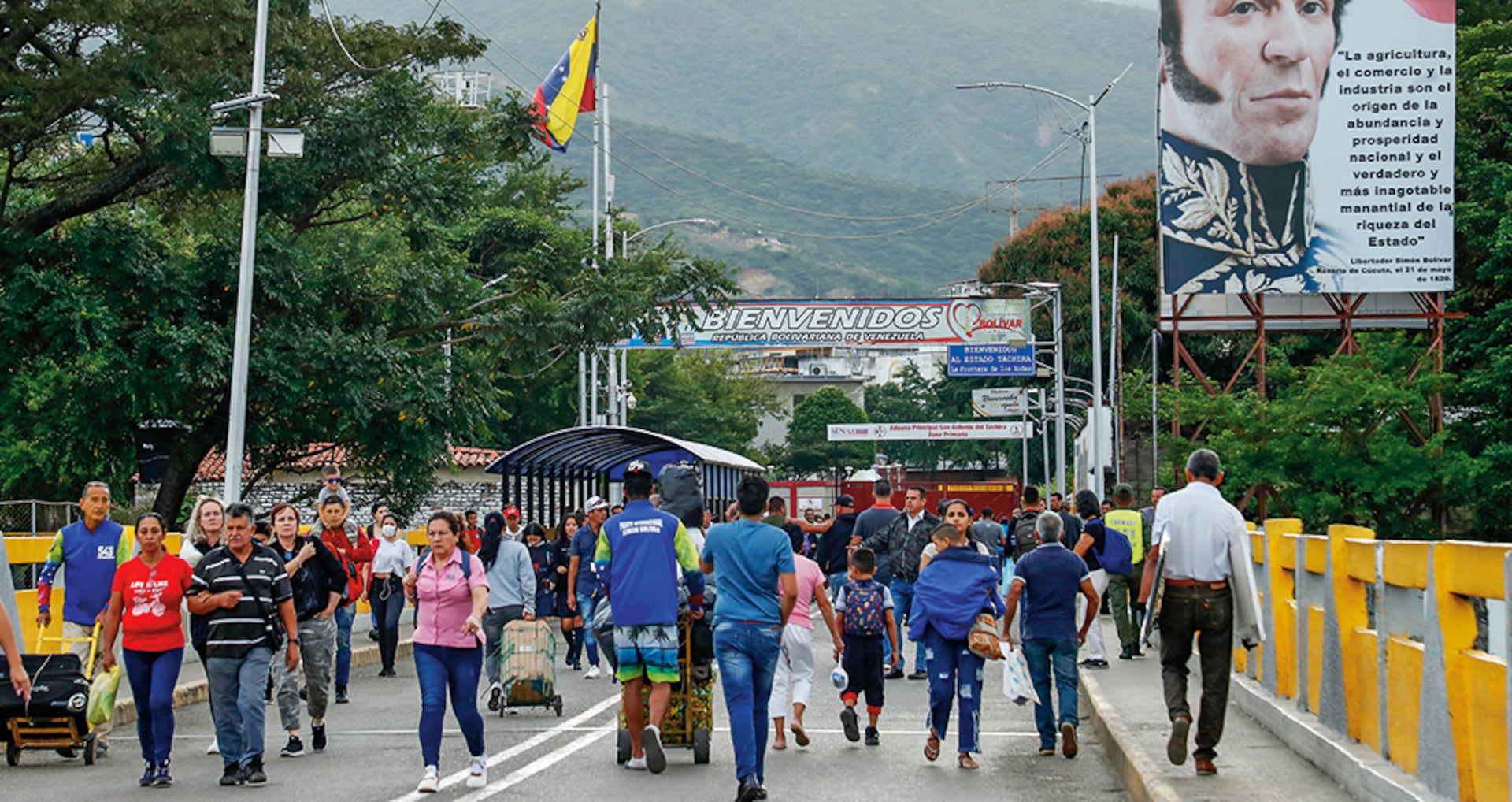 Venezuela reabre la frontera con Colombia, tras tres días de cierre por posesión presidencial de Nicolás Maduro