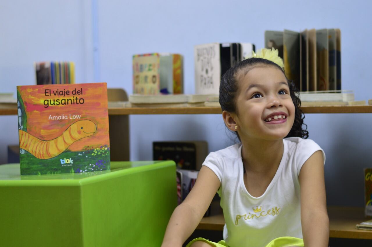 Varias actividades están relacionadas con la lectura. 