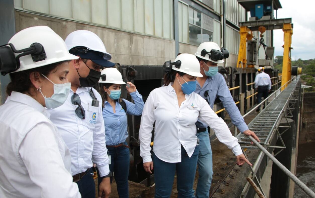 La PTAR costó más de 17.000 millones de pesos y sólo funcionó seis meses. Foto: SuperServicios