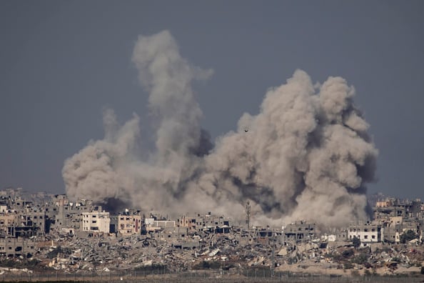 Israel mantiene los bombardeos sobre Gaza.