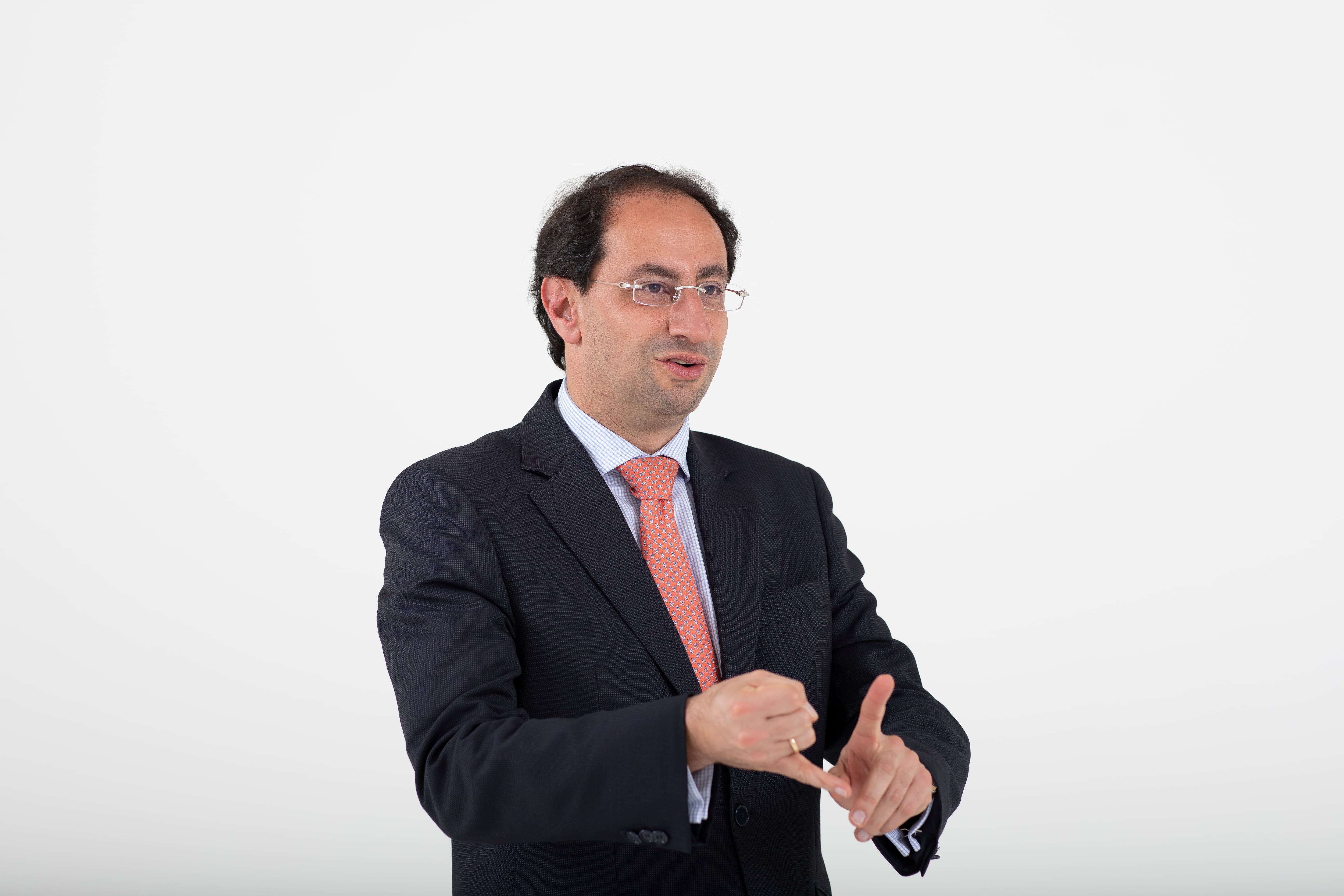 JOSÉ MANUEL RESTREPO
MINISTRO DE COMERCIO, INDUSTRIA Y TURISMO
BOGOTA