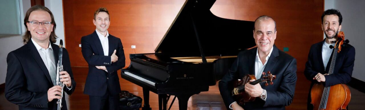 El Ciclo de Cámara de la Orquesta Filarmónica de Bogotá presenta el Trío con Clarinete en el Teatro Mayor Julio Mario Santo Domingo.