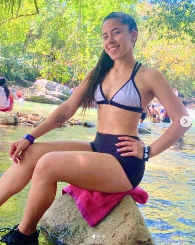 La putumayense aseguró que una moto que venía sin luces impactó la motocicleta en la que ella iba como parrillera.