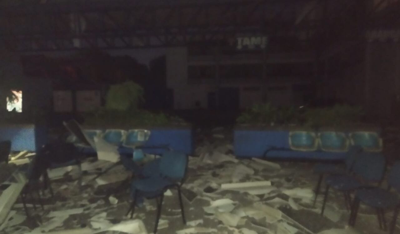 Varios daños materiales dejó el atentado terrorista en Saravena, Arauca