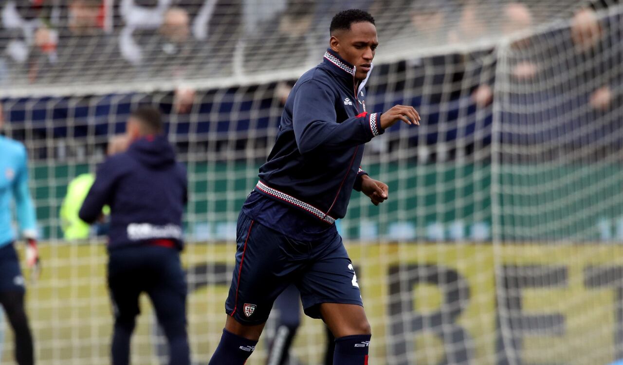 Yerry Mina, jugador del Cagliari de la Serie A de Italia