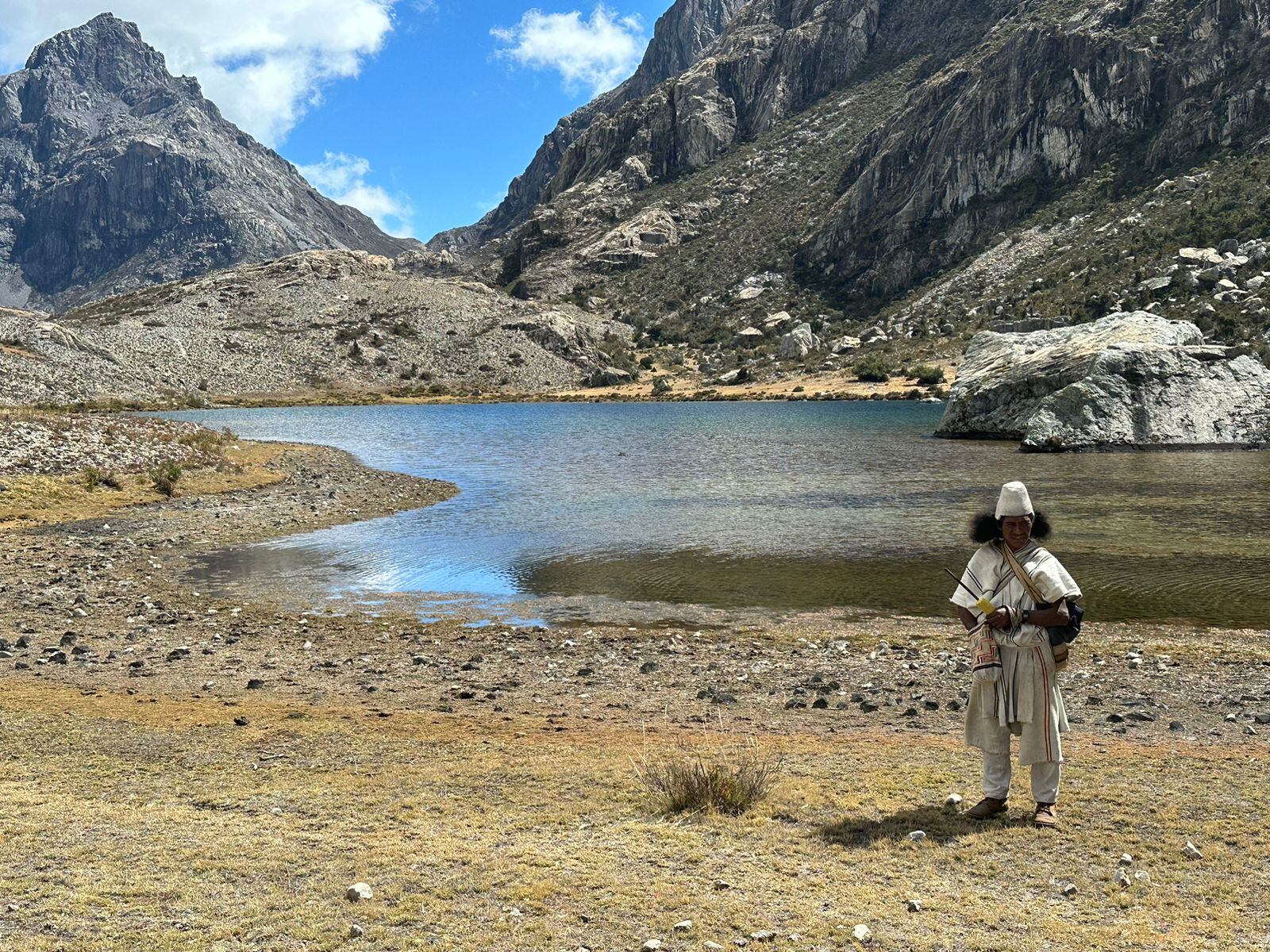 Presentación del documental Río Arriba