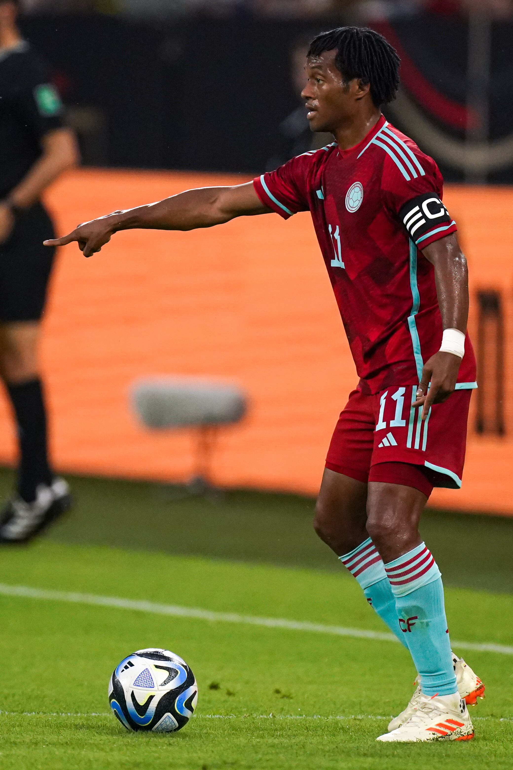 GELSENKIRCHEN, GERMANY - JUNE 20: Juan Cuadrado of Colombia in action during the International Friendly match between Germany and Colombia at the Veltins-Arena on June 20, 2023 in Gelsenkirchen, Germany (Photo by Joris Verwijst/BSR Agency/Getty Images)