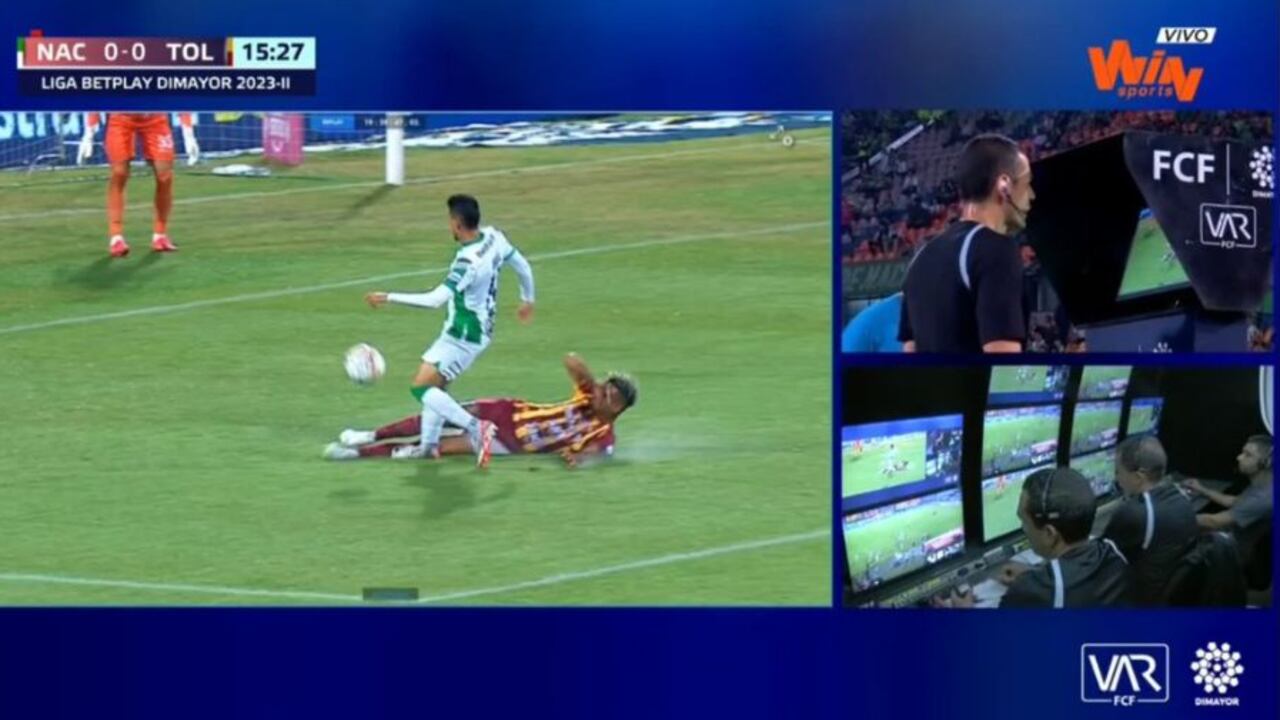 Jader Gentil de Nacional fue expulsado por esta acción