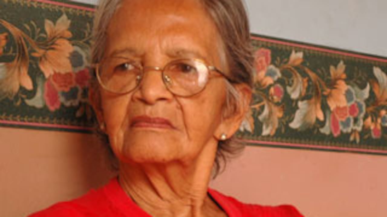 Además de haber sido buena consejera en temas sexuales, Ligia Ruiz Salcedo es recordada y adorada en Roldanillo por su natural belleza, escultural cuerpo y decencia. Durante el homenaje más multitudinario que se le hizo, estuvieron presentes el alcalde, Ómar Tirado; el sacerdote Eleázar Escobar, y varios artistas locales