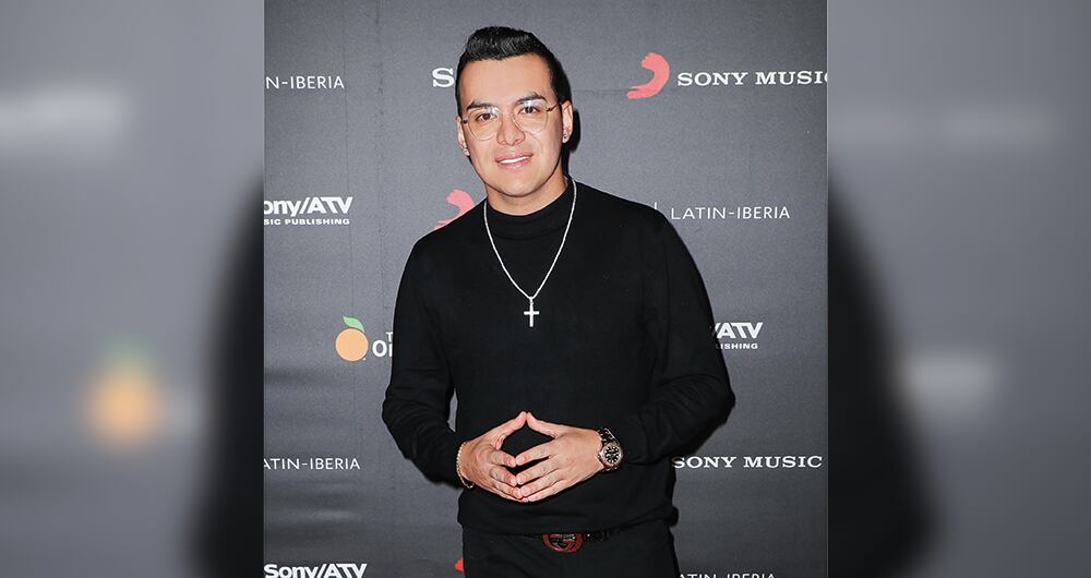   Yeison Jiménez es uno de los artistas más queridos por los colombianos. Tiene varias empresas con las que genera empleo en el país, pero en algunos negocios lo han tumbado.