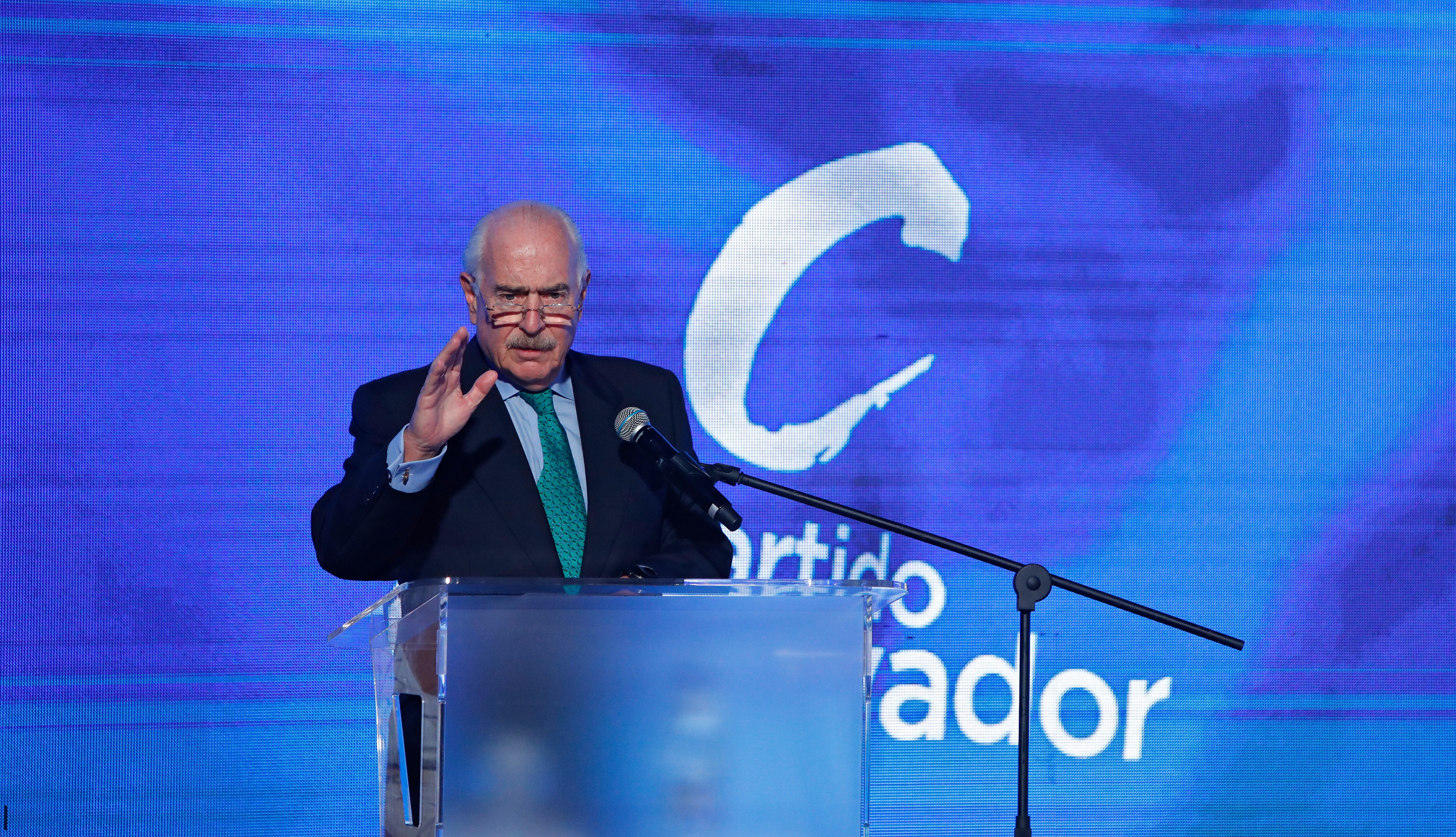 Andrés Pastrana Arango
Ex Presidente