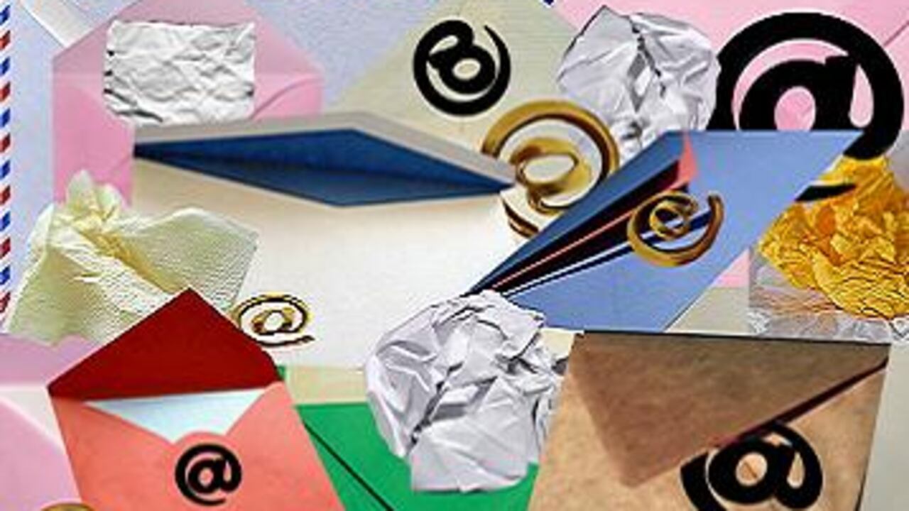 Hay que dejar de abrir mensajes de email procedentes de remitentes desconocidos, pues los ciberdelincuentes continúan persiguiendo activamente sus objetivos.