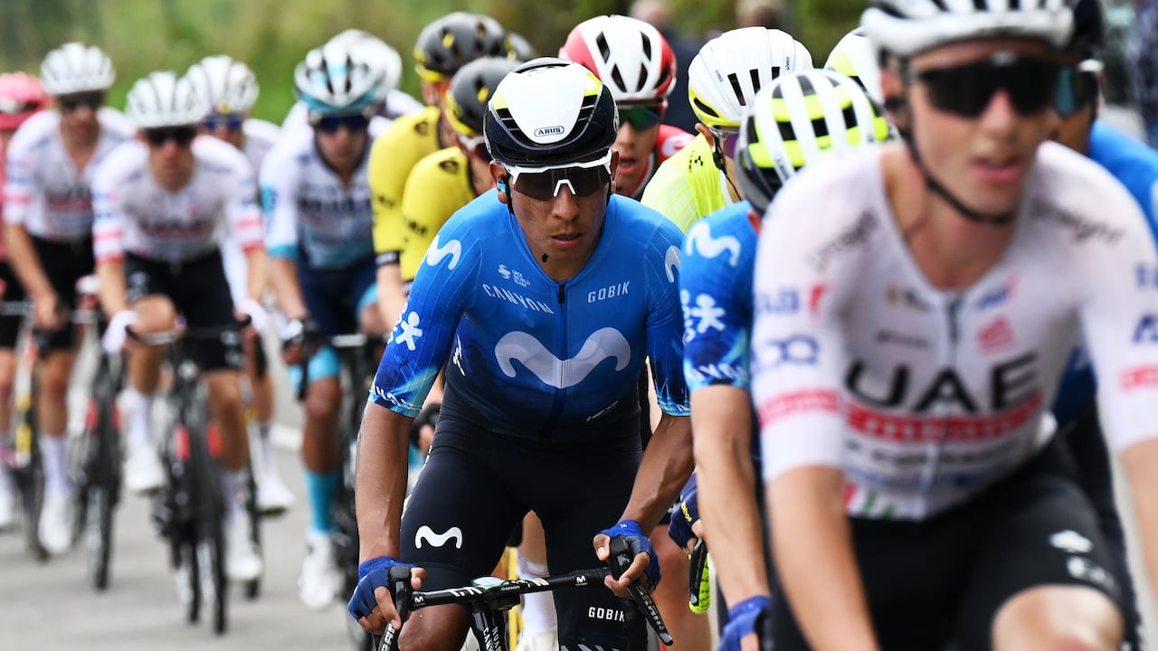 Nairo Quintana de Colombia y Movistar Team compite durante la 118ª Il Lombardia 2024, ganada por Tadej Pogačar