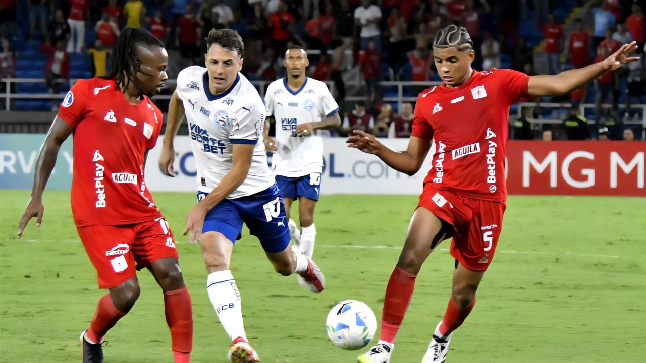 América de Cali vs. Bahía por la Copa Sudamericana 2025.