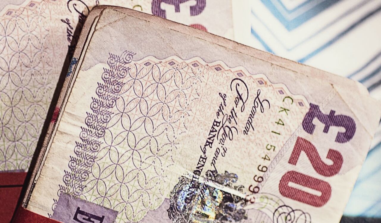 Los colombianos estafados denuncian que deben pagar gran parte de su dinero a los delincuentes