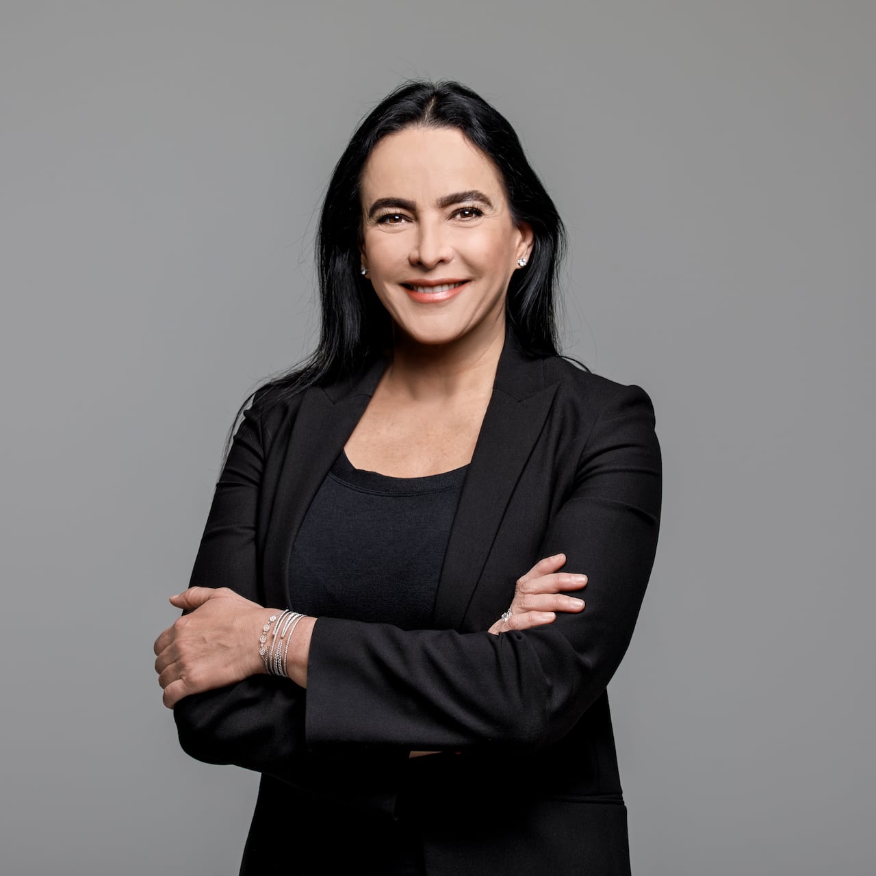 Luz María Zapata, exdirectora de Asocapitales, aspirará a la Presidencia en 2026