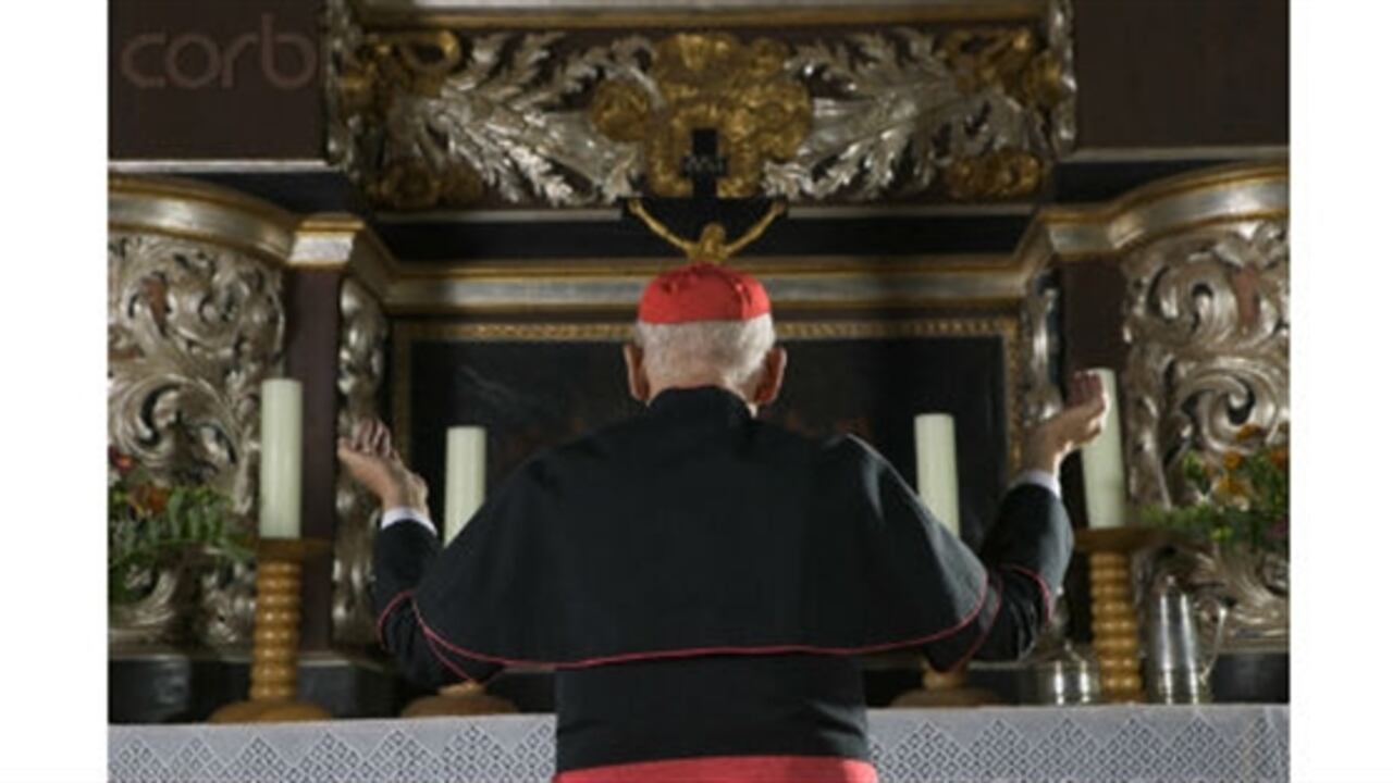 El papa Francisco toma las riendas en contra del abuso sexual en la iglesia.
