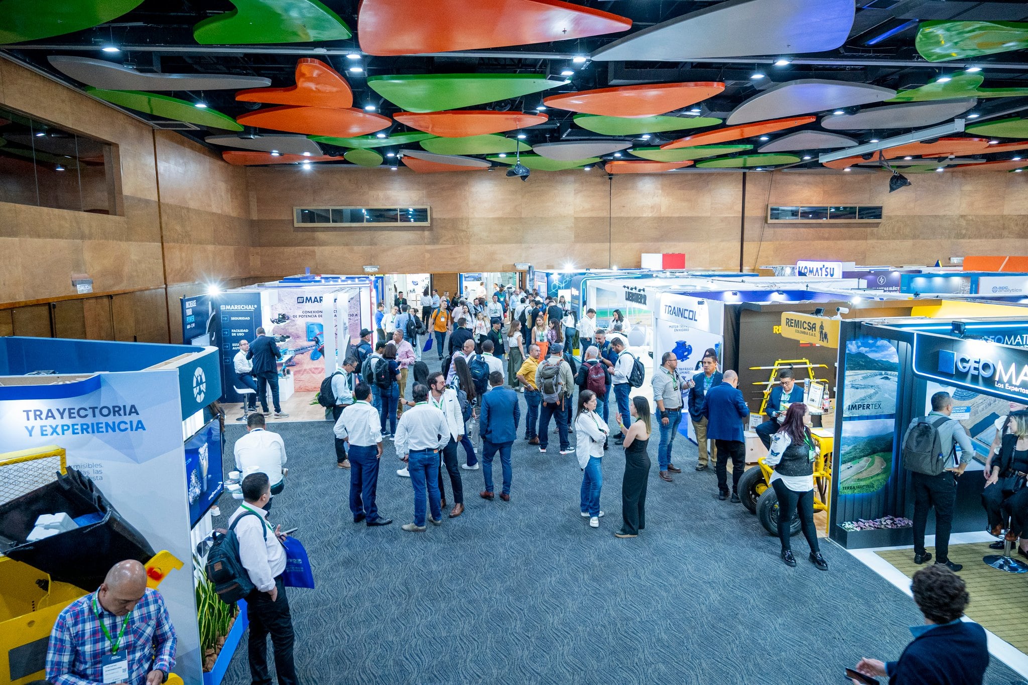 Las organizaciones del sector hacen negocios con pequeñas, medianas y grandes empresas de todos los sectores y en casi todo el territorio nacional.