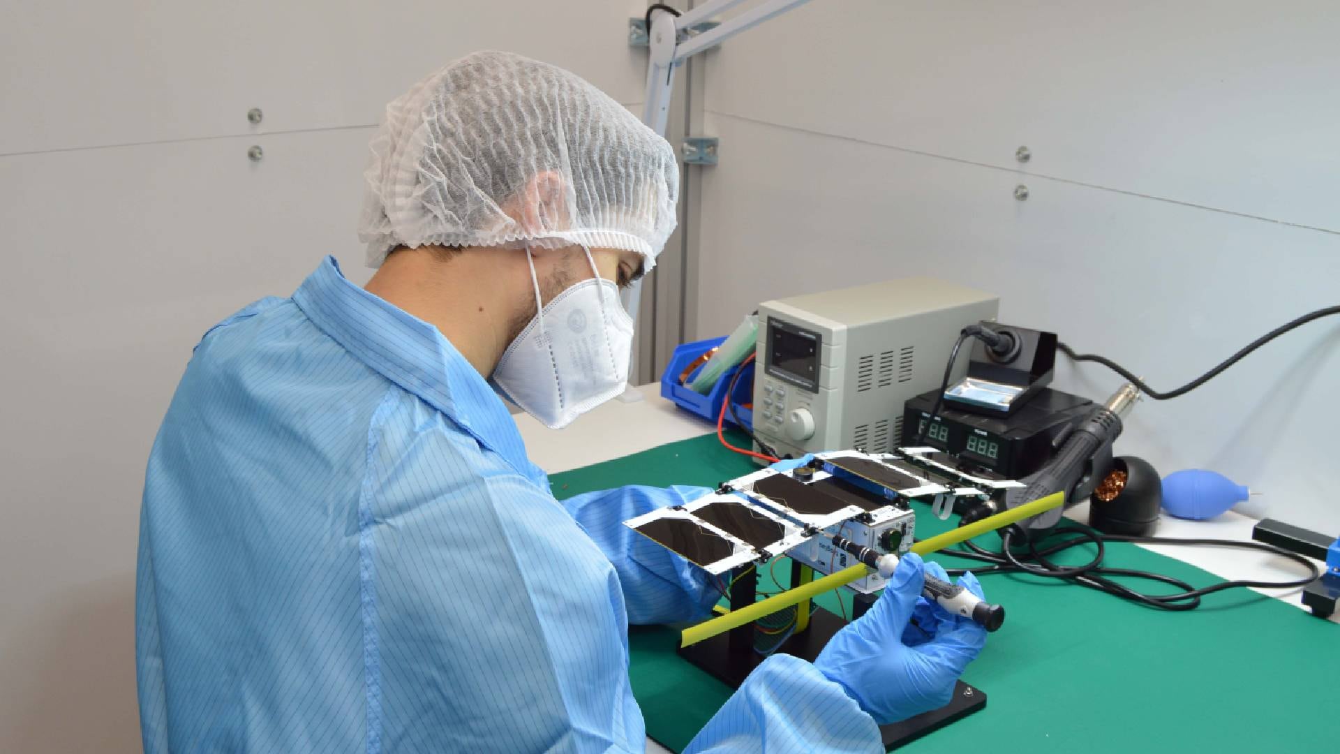 La construcción y pruebas del satélite se llevarán a cabo durante el verano y otoño de este año.