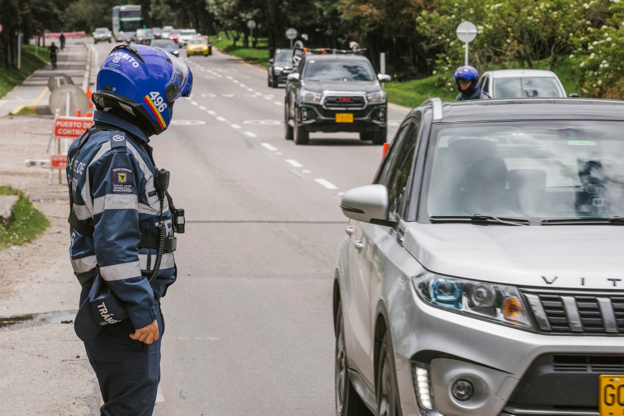 Las autoridades han desplegado todo un operativo para garantizar la seguridad vial.