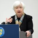 La secretaria del Tesoro de EE. UU., Janet Yellen, responde preguntas de los periodistas durante una conferencia de prensa, en la reunión del G7 de ministros de finanzas y gobernadores de bancos centrales, en Toki Messe en Niigata, Japón