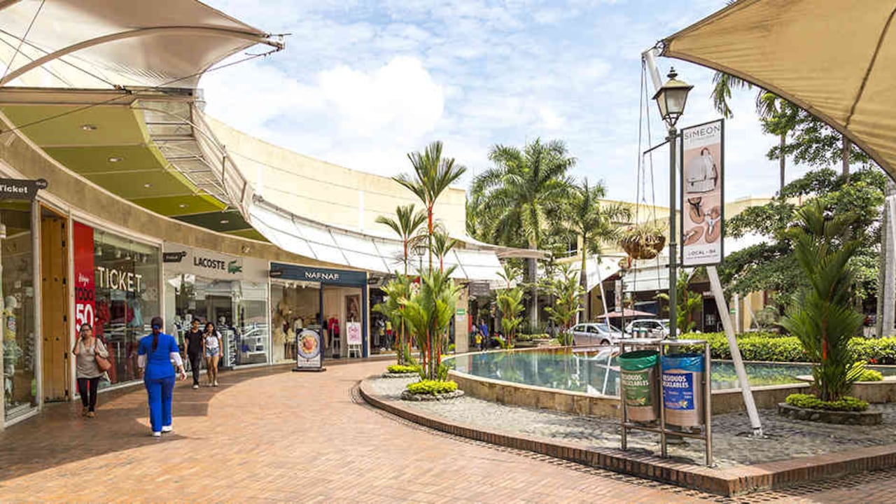 Desde hace 14 años, este es un lugar de encuentro para la familia. Sus espacios, sus ofertas comerciales y su tradición son la excusa para darse un “borondo”.