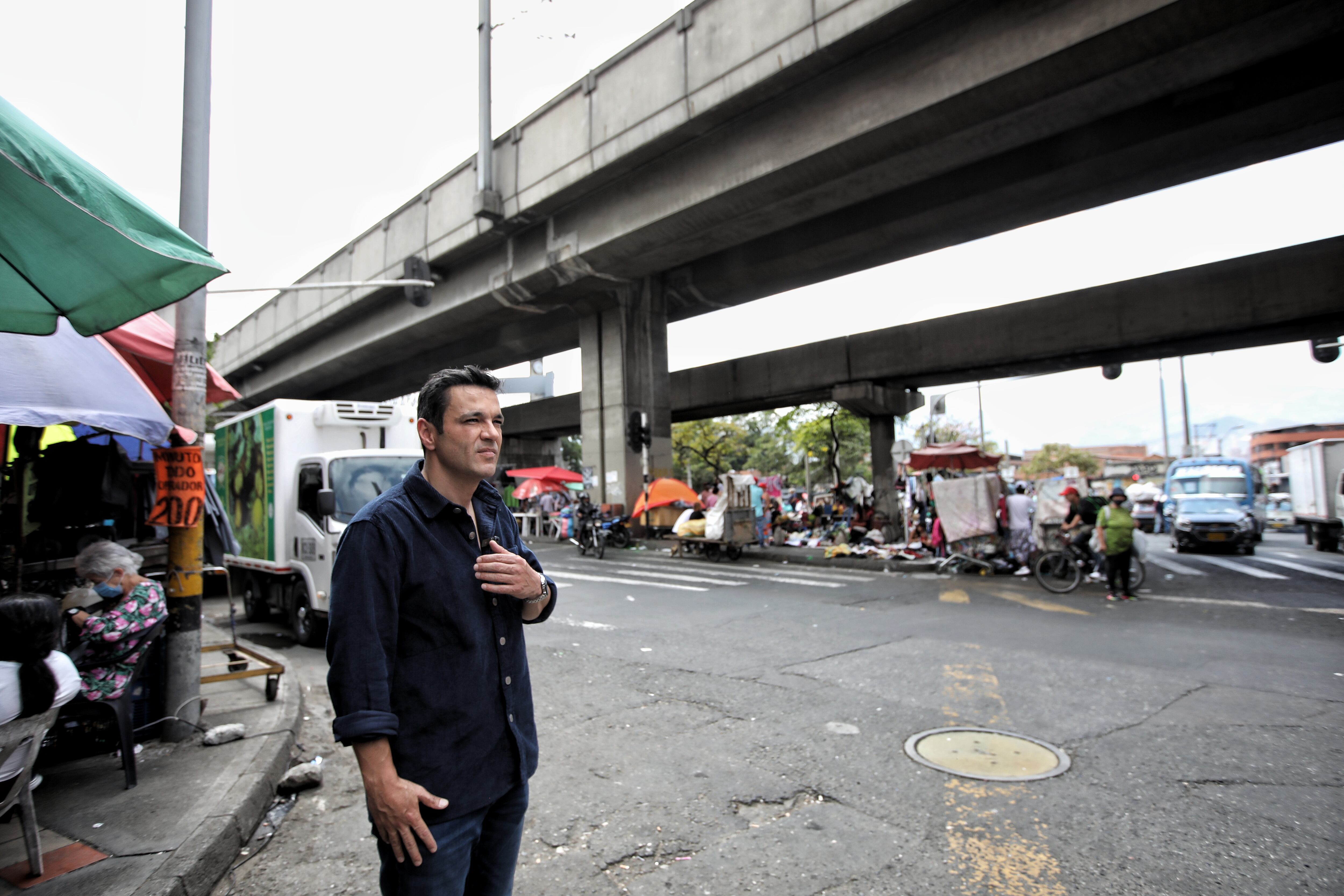 Metro de Medellin, Juan Diego Alvira