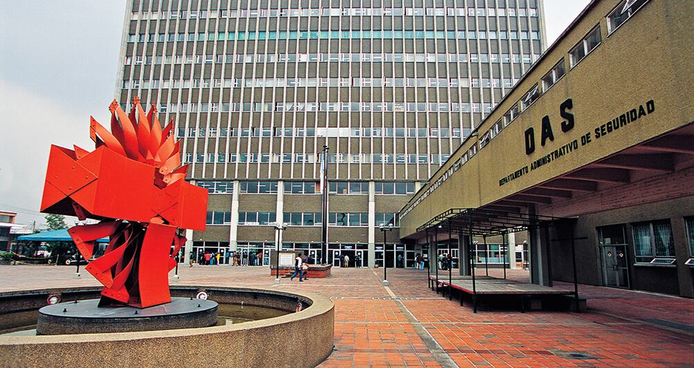 Se trata de un nuevo capítulo de las chuzadas.