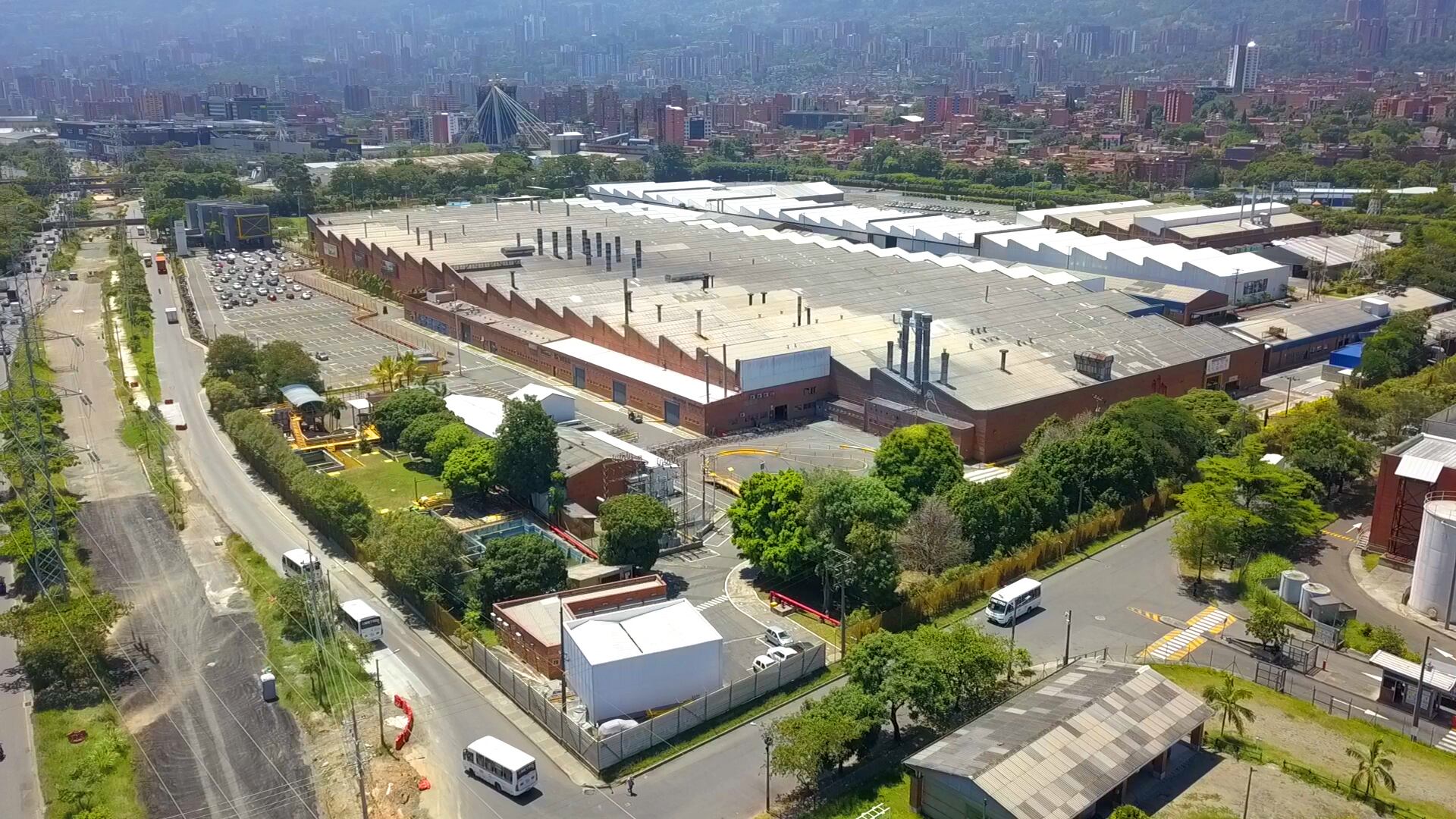 Renault, que llegó a Colombia hace más de 50 años, el año pasado vendió cerca de 57.000 vehículos de los 263.320 que se comercializaron en todo el territorio nacional.