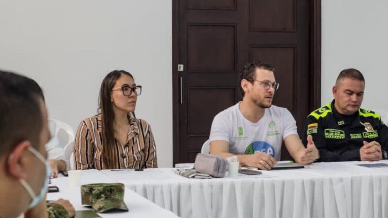 El alcalde de Jamundí lideró un consejo extraordinario de seguridad luego de que se conocieron las amenazas.