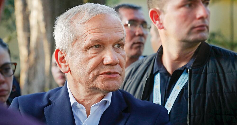 carlos ramón gonzález Director de la Dirección Nacional de Inteligencia