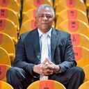 "Si uno aprende a elegir, tenga la seguridad que tiene un camino mas expedito en la vida": Maturana