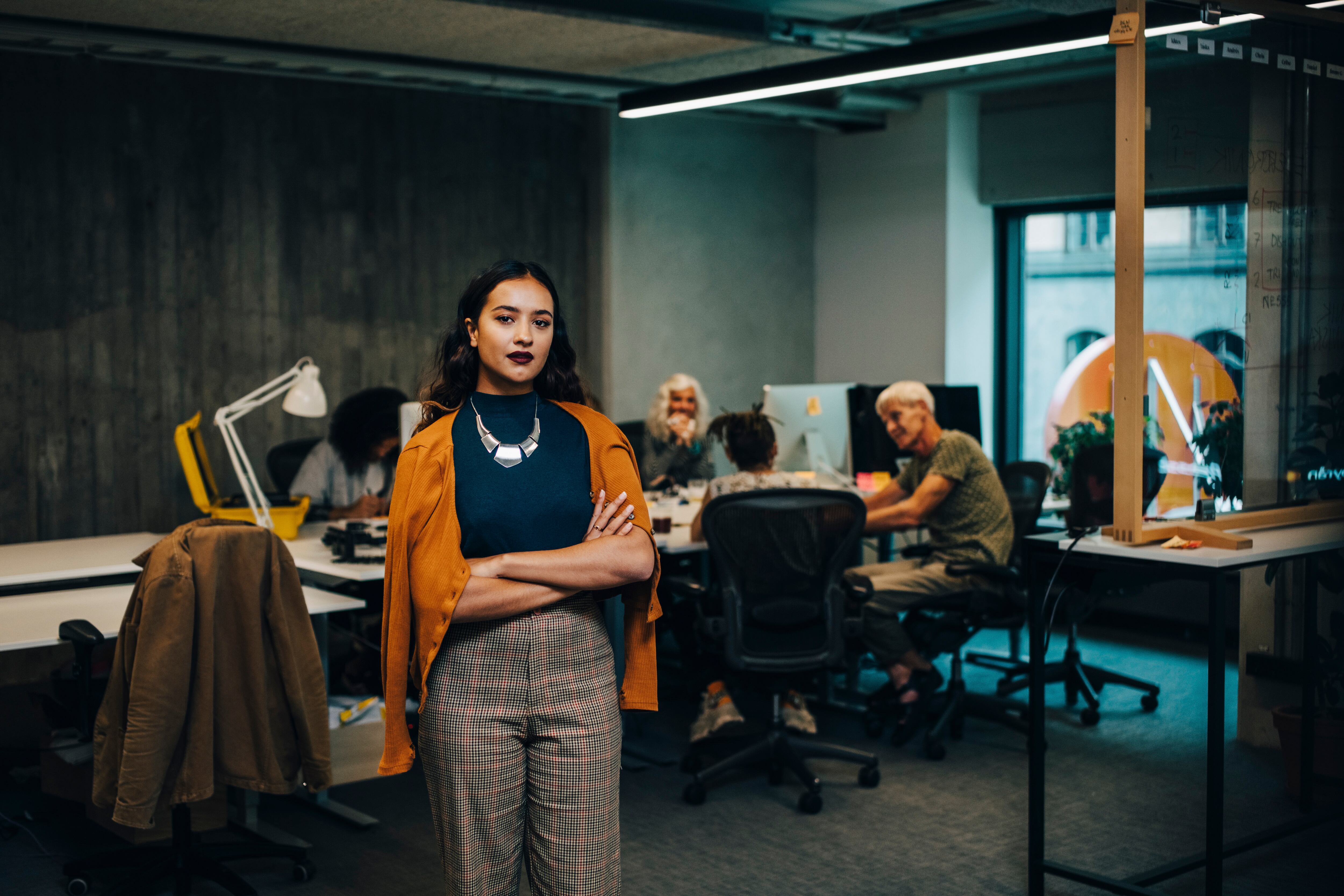 Cuáles son los beneficios que da el Gobierno a empresas por contratar personas.