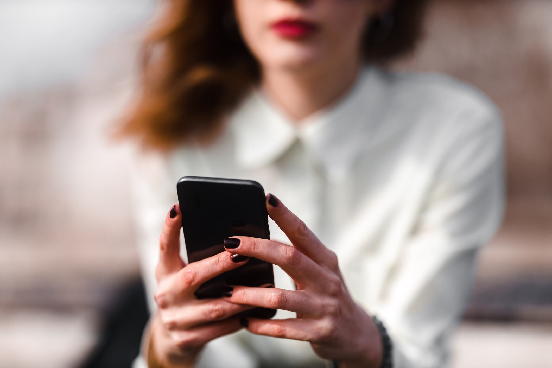 Mensajes engañosos siguen siendo una vía rápida para comprometer teléfonos Android.