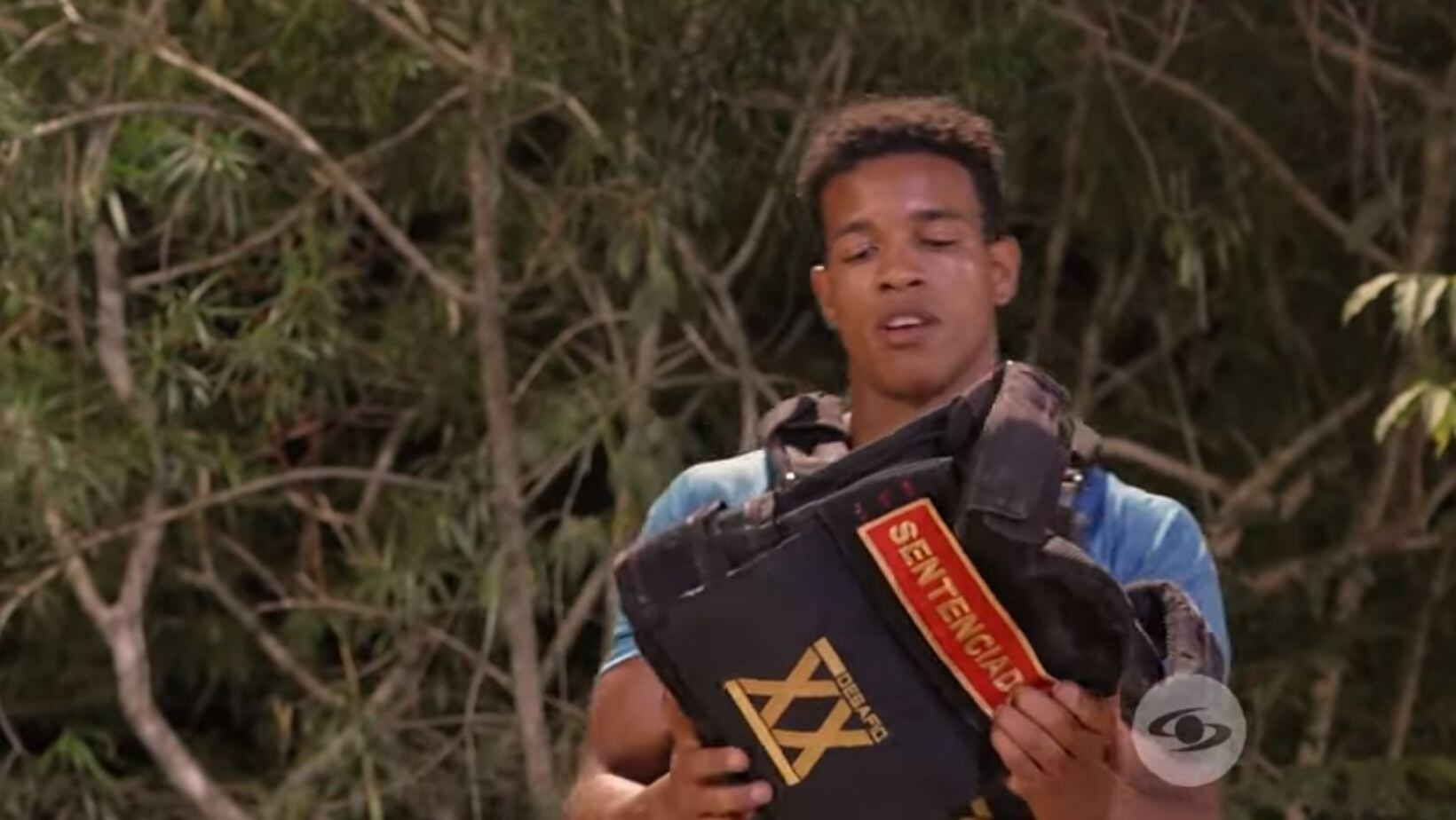 Tildan de "arrogante" a Kevyn del 'Desafío XX'; aseguran que "se le va cayendo la máscara"