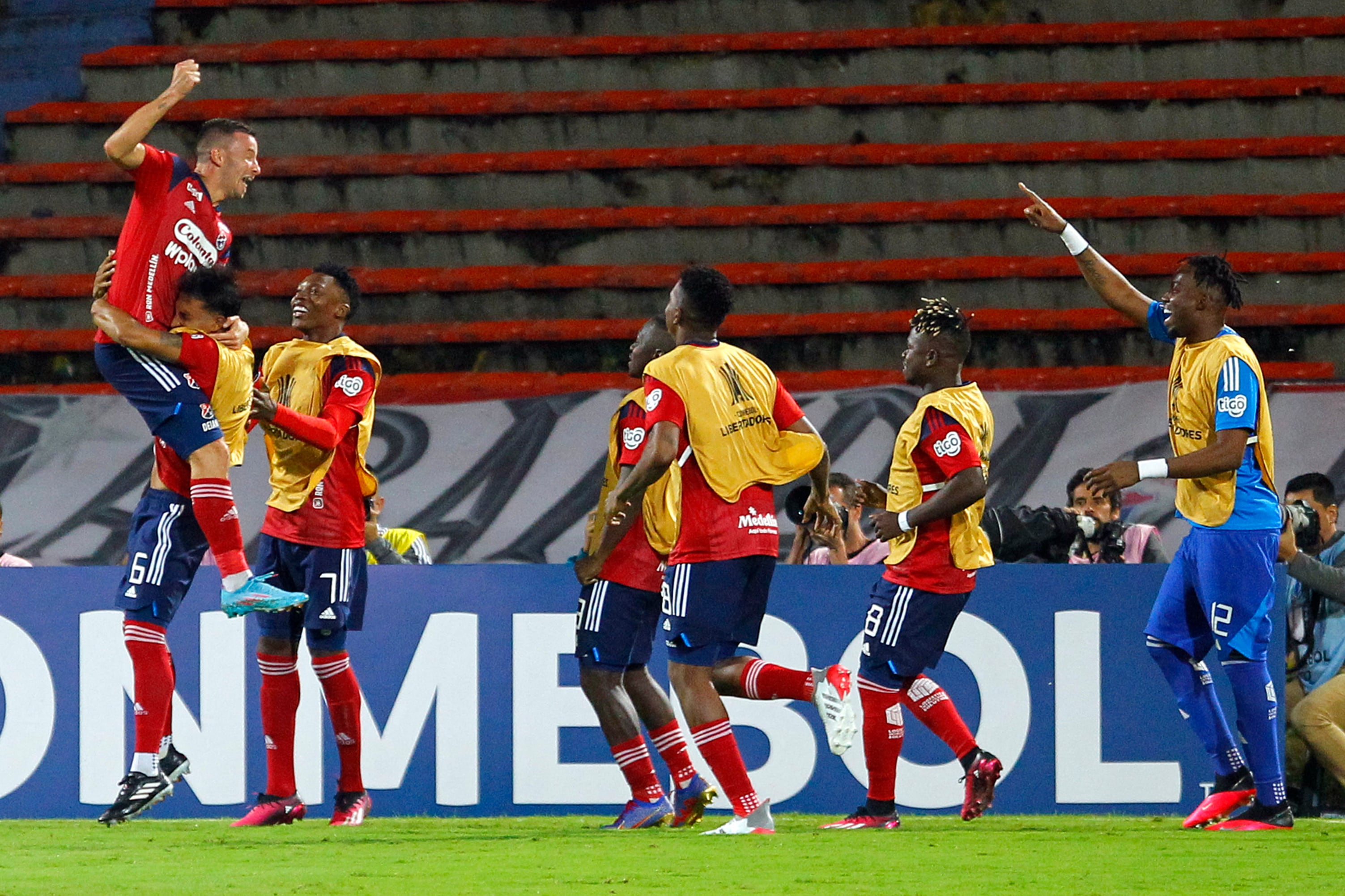 Dos goles de Luciano Pons le dieron el tiquete al DIM.