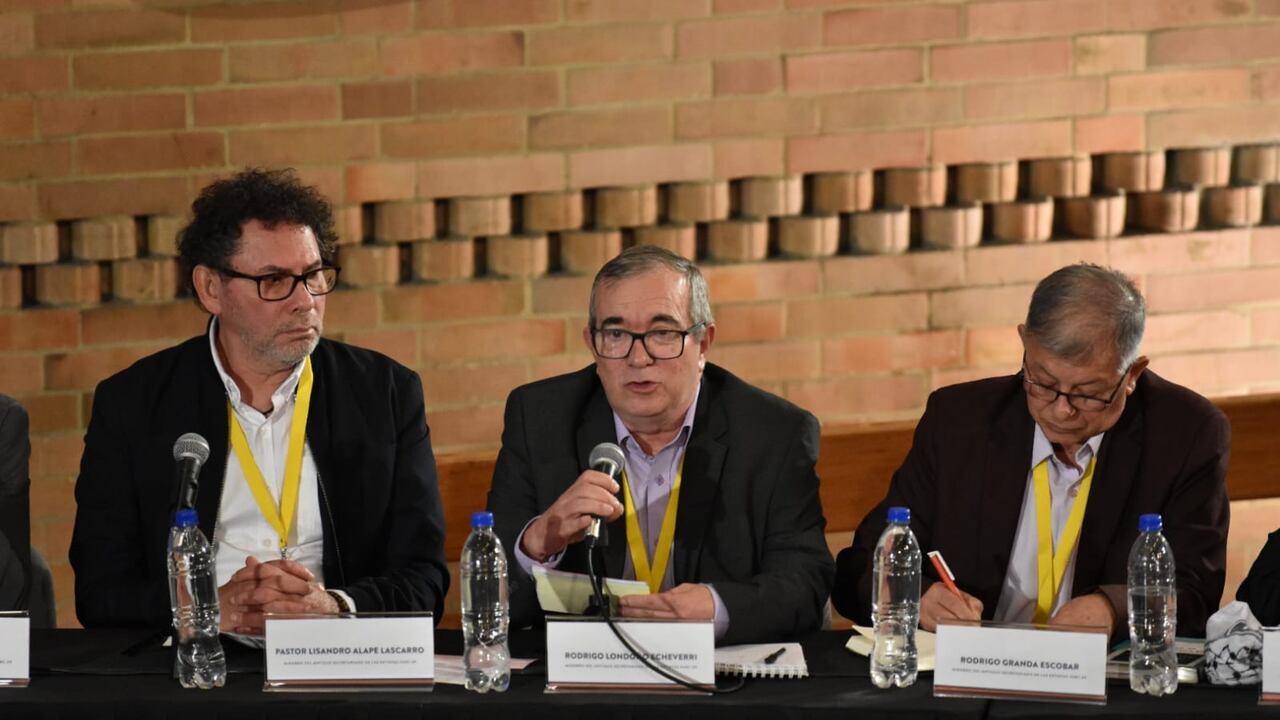 JEP Justicia especial Para la Paz, Reconocimiento del Exsecretariado de las FARC EP caso 01 Pablo Catatumbo, Rodrigo Londoño, Pastor Alape, Jaime Alberto Parra y Rodrigo Granda