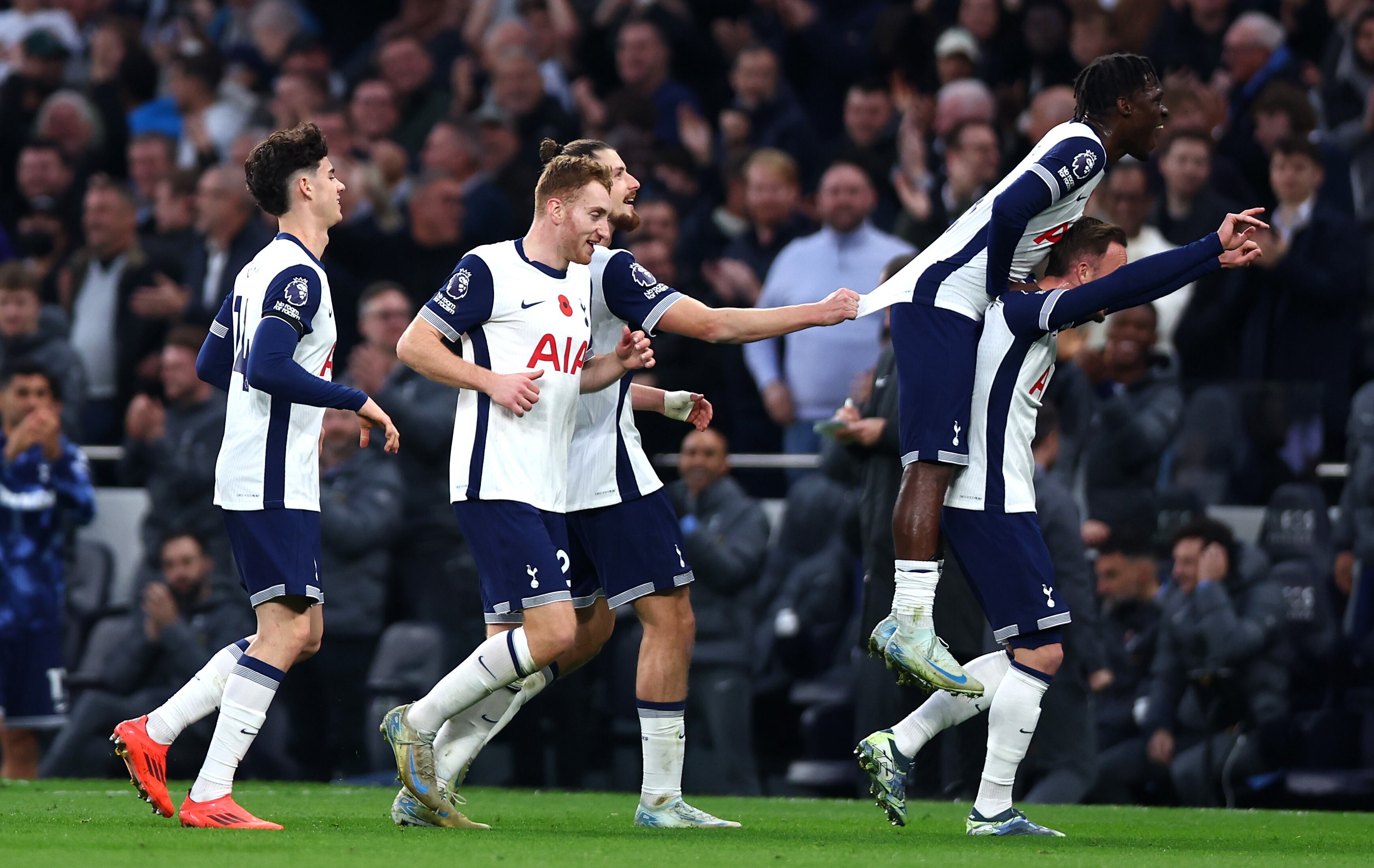 Esta es una dura derrota del conjunto villano de cara a sus objetivos en la Premier League.