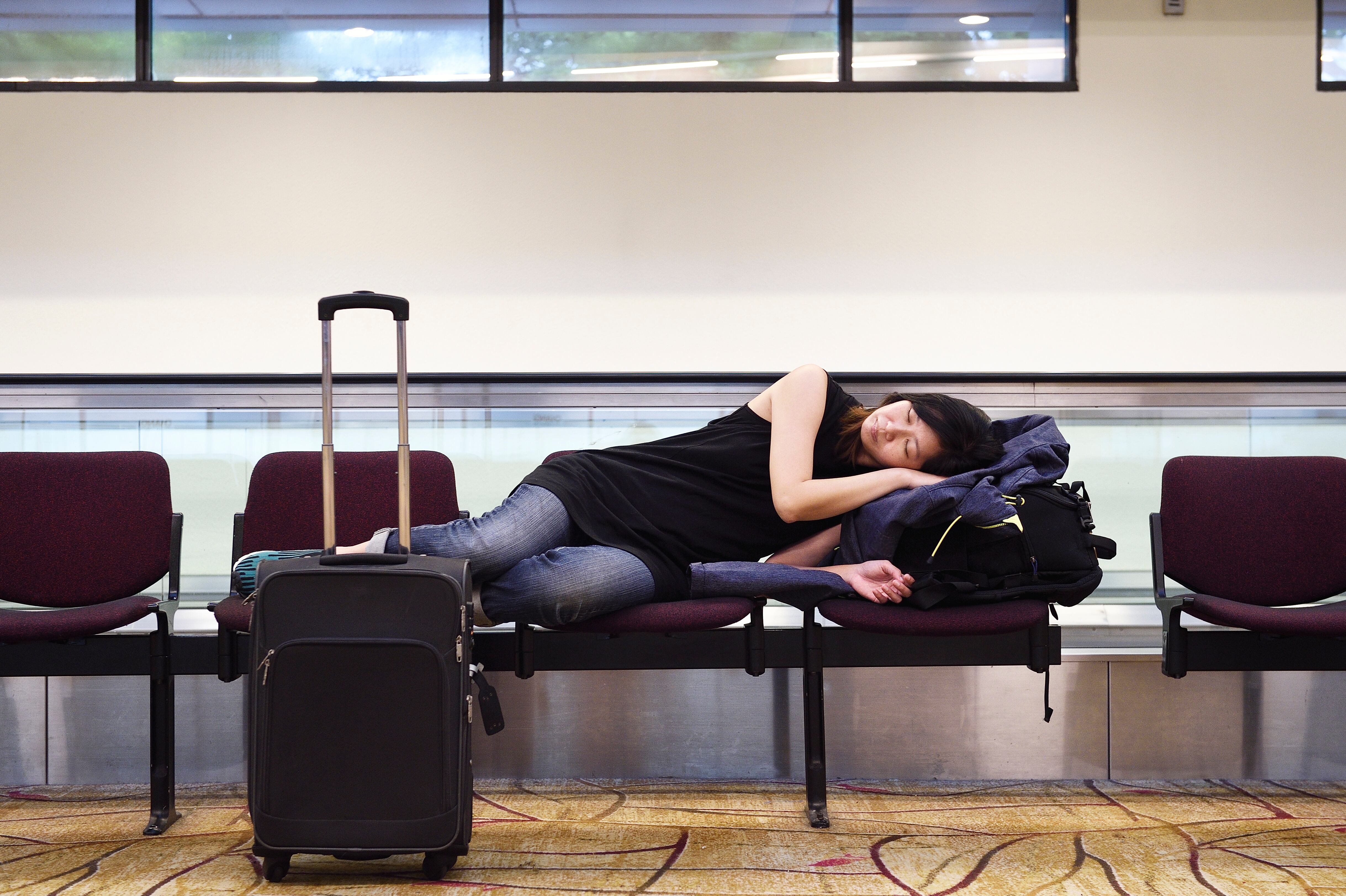 ¿Qué tan seguro es dormir en el aeropuerto?