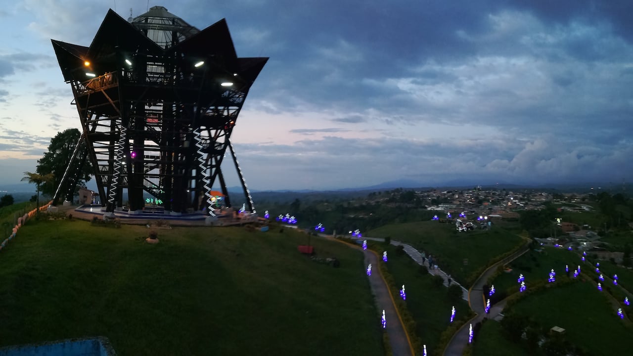 En este centro turístico llamado Mirador Colina Iluminada murió 'Carlos Telecom' el domingo de Resurrección.